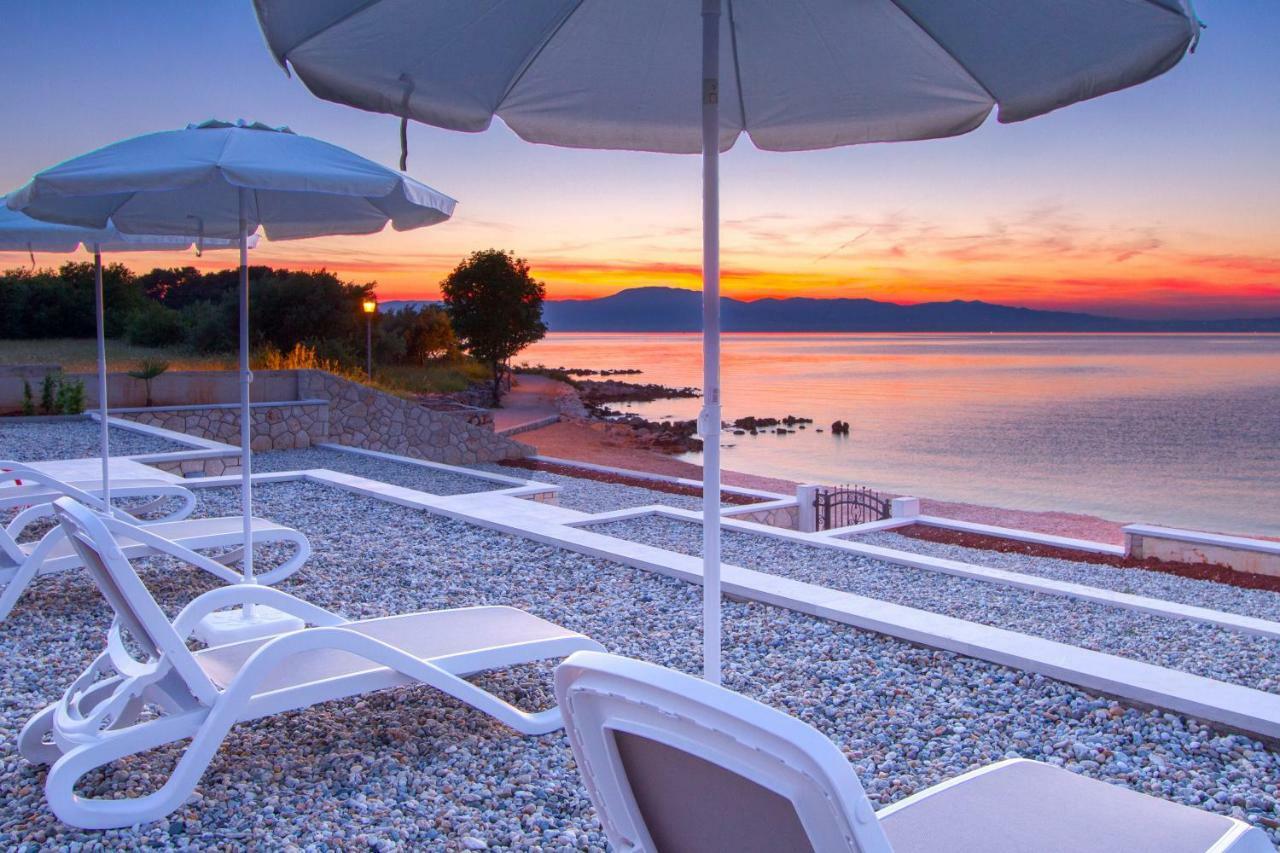 Luxury Apartments Villa Matea 1 Malinska Exterior photo